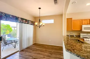 17961 N Somerset Dr, Surprise, AZ 85374 - Photo 3