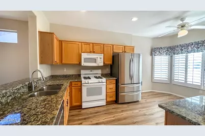 17961 N Somerset Drive, Surprise, AZ 85374 - Photo 5