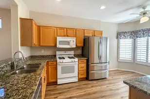 17961 N Somerset Dr, Surprise, AZ 85374 - Photo 5