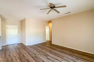 17961 N Somerset Dr, Surprise, AZ 85374 - Photo 9