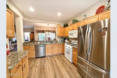 17961 N Somerset Drive, Surprise, AZ 85374 - Photo 7