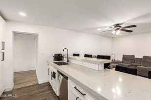 11430 N 37th Ave, Phoenix, AZ 85029 - Photo 7