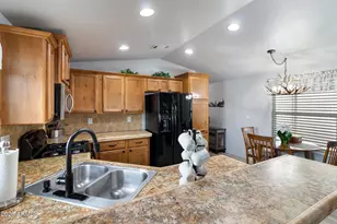 10936 E Apache Trail, Apache Junction, AZ 85120 - Photo 5