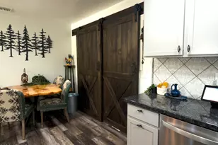 9009 E Gary Ln, Mesa, AZ 85207 - Photo 7