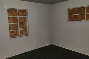 2028 W Clarendon Ave, Phoenix, AZ 85015 - Photo 11