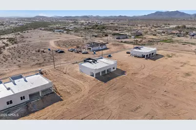 32744 W Bellview Street, Tonopah, AZ 85354 - Photo 35