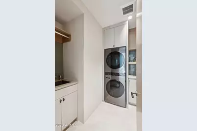 5761 N Echo Canyon Circle, Phoenix, AZ 85018 - Photo 25