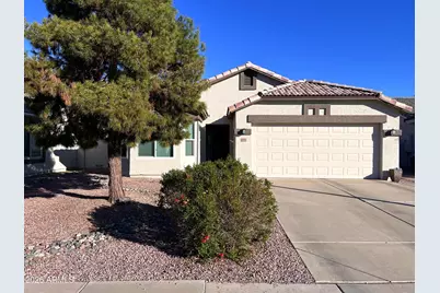 10758 W Cambridge Avenue, Avondale, AZ 85392 - Photo 1