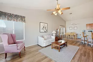 10744 W Echo Ln, Peoria, AZ 85345 - Photo 11