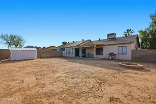 10744 W Echo Ln, Peoria, AZ 85345 - Photo 35