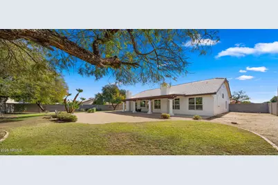 4552 W Soft Wind Drive, Glendale, AZ 85310 - Photo 17