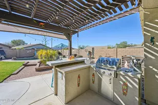 10246 S 175th Ave, Goodyear, AZ 85338 - Photo 3