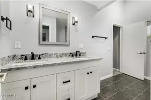 13203 N 56th Ave, Glendale, AZ 85304 - Photo 15