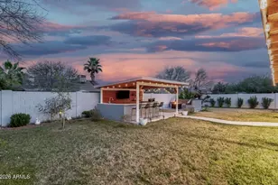 13203 N 56th Ave, Glendale, AZ 85304 - Photo 9