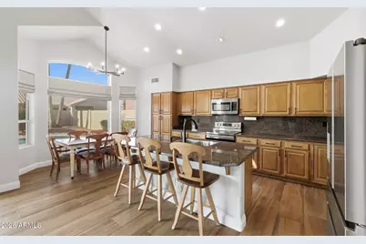 1811 W Wisteria Drive, Chandler, AZ 85248 - Photo 5