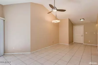 1402 S Jentilly Lane #Unit 205, Tempe, AZ 85281 - Photo 3