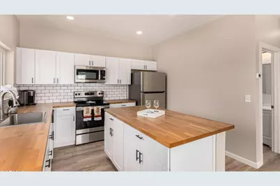 2746 W Pima Street #2, Phoenix, AZ 85009 - Photo 1