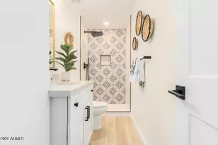 3505 E Campbell Ave, Phoenix, AZ 85018 - Photo 11