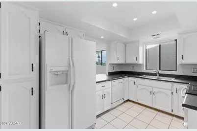 7061 E Broadway Road #48, Mesa, AZ 85208 - Photo 15