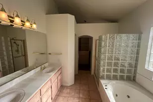 4620 N Clear Creek Dr, Litchfield Park, AZ 85340 - Photo 15