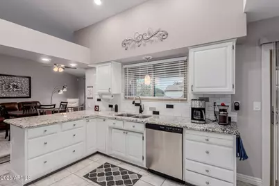 20807 N Desert Sands Drive, Sun City West, AZ 85375 - Photo 17