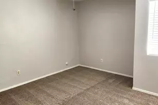 16033 N 25th St, Phoenix, AZ 85032 - Photo 11