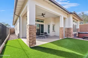 11996 W Creosote Dr, Peoria, AZ 85383 - Photo 3