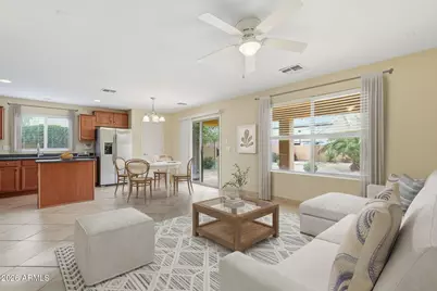 4738 W Juniper Avenue, Coolidge, AZ 85128 - Photo 5