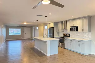 3431 E Acoma Dr, Phoenix, AZ 85032 - Photo 3