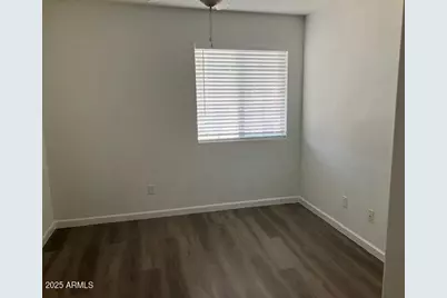 10823 N 70th Avenue, Peoria, AZ 85345 - Photo 11