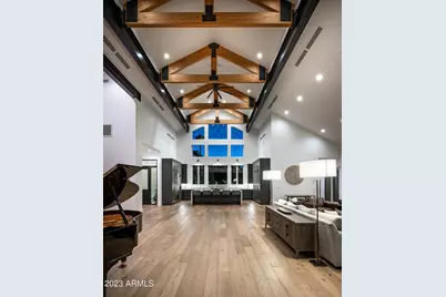 8144 E Del Barquero Drive, Scottsdale, AZ 85258 - Photo 9