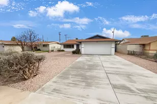 8641 N 37th Ave, Phoenix, AZ 85051 - Photo 13