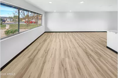 8641 N 37th Avenue, Phoenix, AZ 85051 - Photo 3