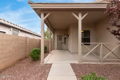 17067 W Young Street, Surprise, AZ 85388 - Photo 9