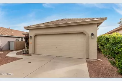 17067 W Young Street, Surprise, AZ 85388 - Photo 7