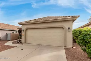 17067 W Young St, Surprise, AZ 85388 - Photo 7