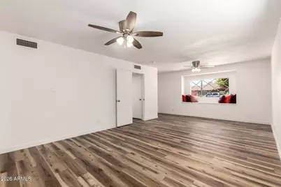 3913 W Krall Street, Phoenix, AZ 85019 - Photo 7