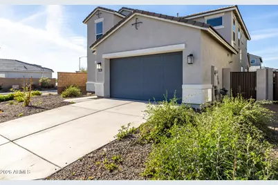 10250 W Adam Avenue, Peoria, AZ 85382 - Photo 5