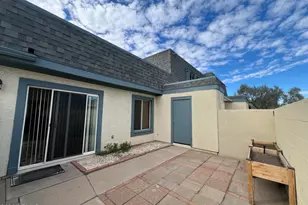 8030 N 32nd Ln, Phoenix, AZ 85051 - Photo 3