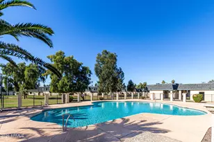 8030 N 32nd Ln, Phoenix, AZ 85051 - Photo 23