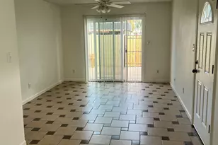 8030 N 32nd Ln, Phoenix, AZ 85051 - Photo 7