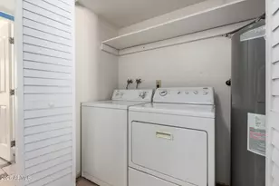 8030 N 32nd Ln, Phoenix, AZ 85051 - Photo 11