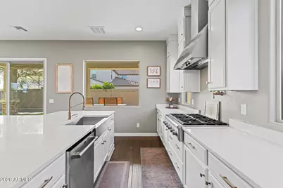 18331 W Clinton Street, Surprise, AZ 85388 - Photo 21