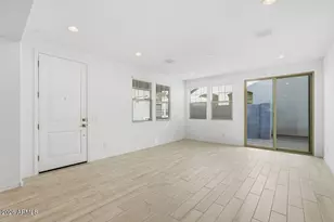 10022 W Piccadilly Rd, Avondale, AZ 85392 - Photo 11