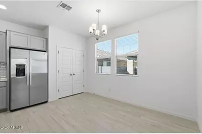 10022 W Piccadilly Road, Avondale, AZ 85392 - Photo 15