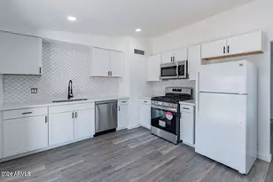 11107 W Iowa Ave, Youngtown, AZ 85363 - Photo 3