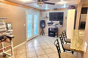 4545 N 67th Ave, Phoenix, AZ 85033 - Photo 9