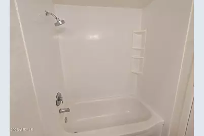 2557 W Rose Lane #204, Phoenix, AZ 85017 - Photo 13