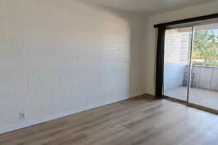 2557 W Rose Ln, Phoenix, AZ 85017 - Photo 9