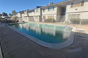2557 W Rose Ln, Phoenix, AZ 85017 - Photo 19